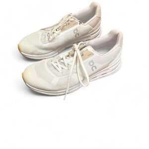 On Running Cloudrift Women's Cream Athletic Shoes Size 9